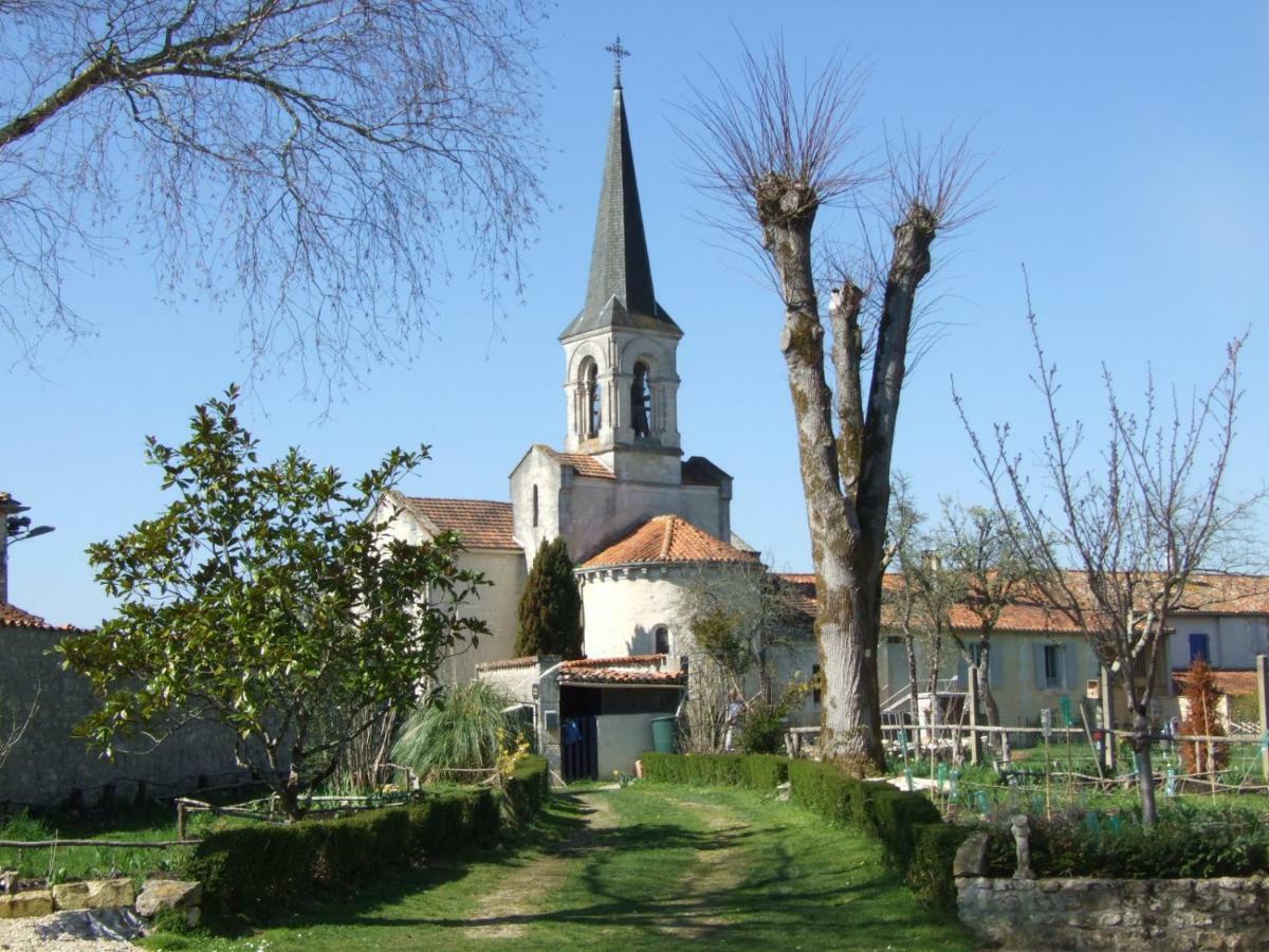 Вилла Le Vieux Couvent Deviat Экстерьер фото