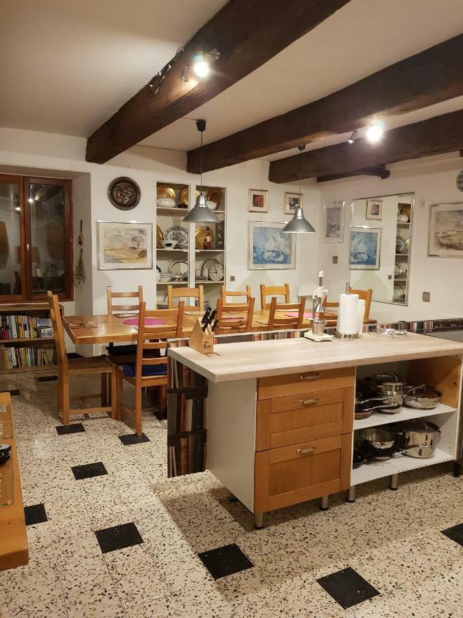 Вилла Le Vieux Couvent Deviat Экстерьер фото